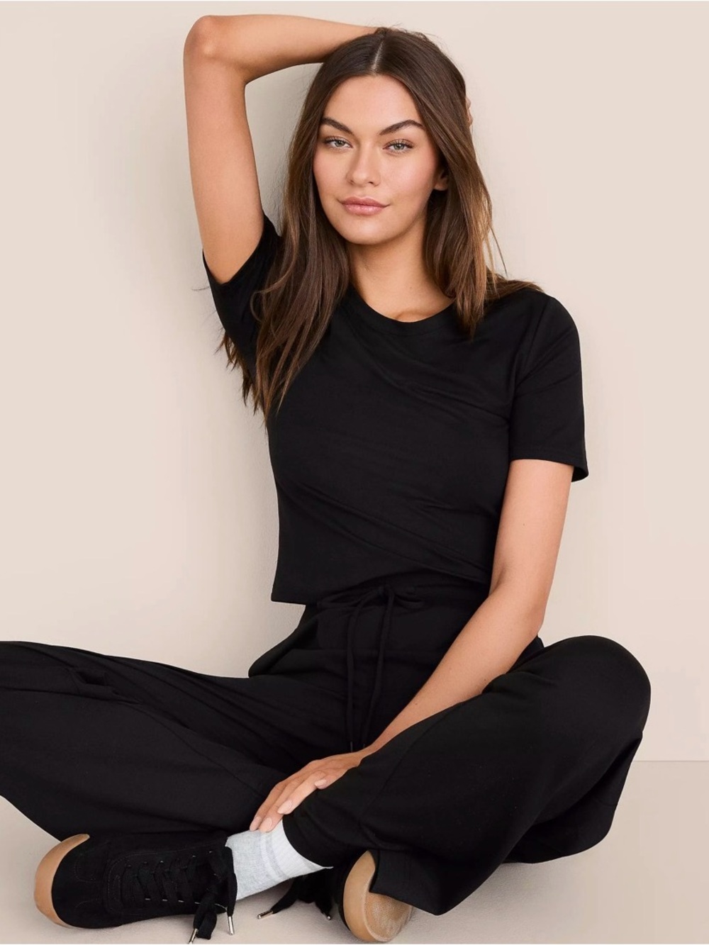 Lou & Grey Black Short Sleeve Cropped Tee